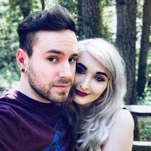 Meet your Posher, Arika